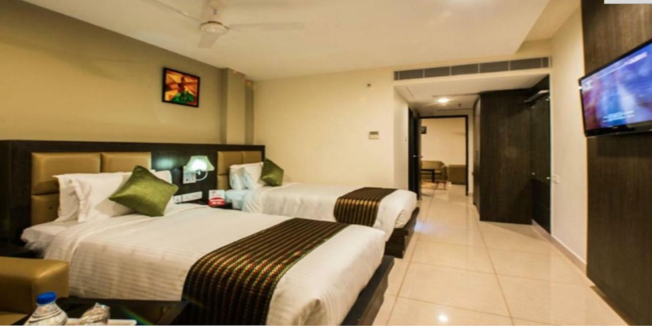 Plaza Hotel Trichy Tiruchirappalli Exteriér fotografie